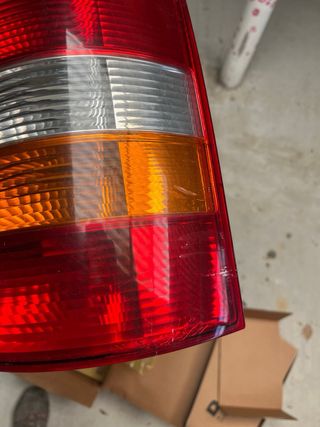 Pilotos traseros intermitente Volkswagen T5