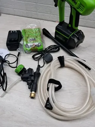 Hidrolimpiadora Greenworks G24PWK4 a batería