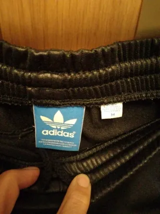 Pantalón Adidas Chile 62 Negro/Azul