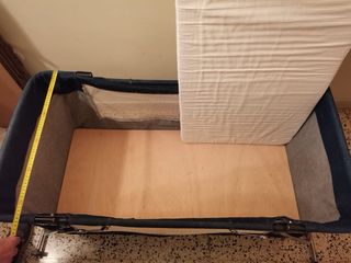 Cuna de viaje plegable con ruedas