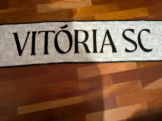 Bufanda Vitoria Guimaraes