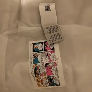 Chaqueta Moncler acolchada blanca con capucha