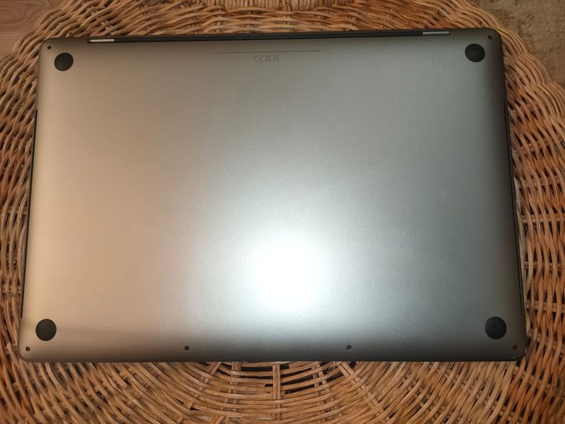 MACBOOK PRO 16'' 2019 I9/32/512 afbeelding 3