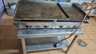 Plancha de cocina profesional a gas