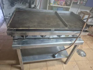 Plancha de cocina profesional a gas