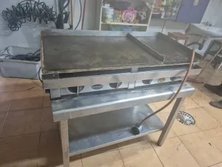 Plancha de cocina profesional a gas