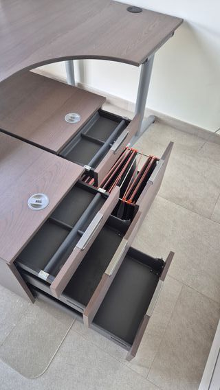 Escritorio modular madera y metal