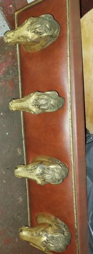 Perchero antiguo cabeza de caballo
