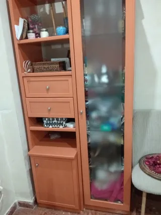 Radiador blanco salón calor azul,Muebles y 2 sofás