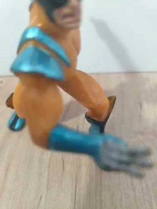 Figura Lobezno original Marvel