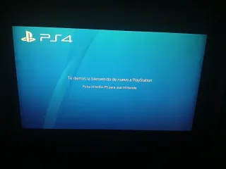 PS4 (PlayStation 4) Negra + 4 Juegos