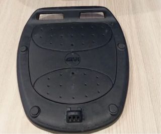 Parrilla Baúl Givi Moto