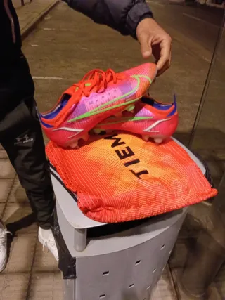 Botas de fútbol Nike profesionales