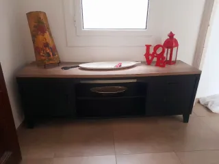 Mueble TV/Recibidor Madera .