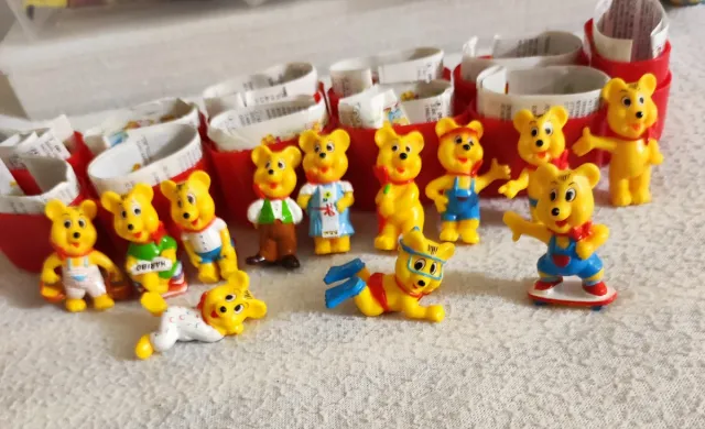 Colec. Completa 12 "Winnie de Pooh" tipo  kinder