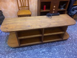 Mueble TV de madera rústico