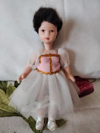 Bambole di porcellana vintage