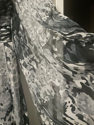 Vestido largo estampado asimétrico