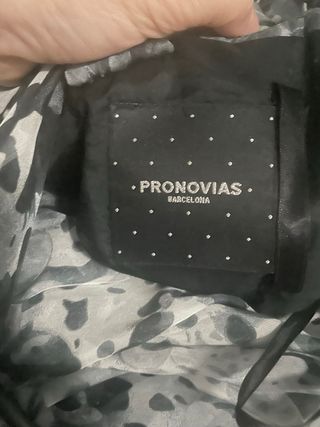 Vestido largo estampado asimétrico