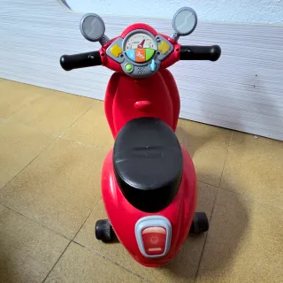 Vespa Primavera (Chicco) – Moto Correpasillos