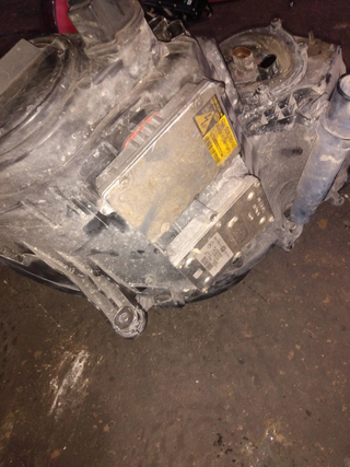 FARO IZQUIERDO MERCEDES-BENZ BM SERIE 211 BERLINA