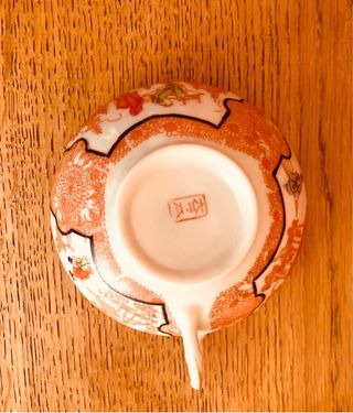 Taza de porcelana china decorada