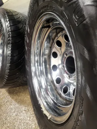 Llantas + 4 neumáticos