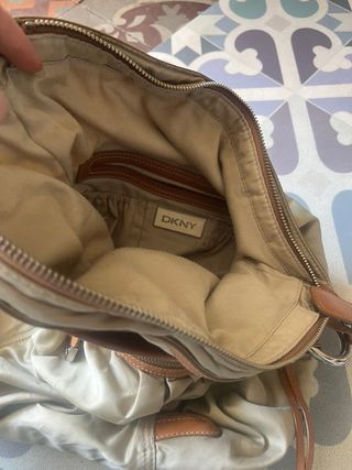 Bolso DKNY Vintage Y2K - Nylon Satinado