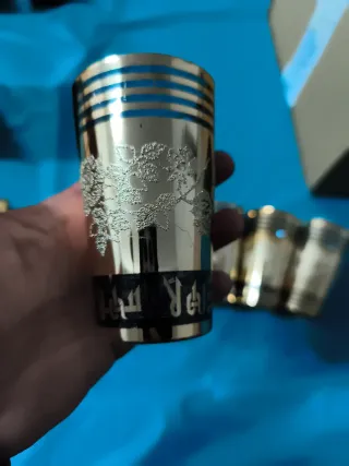 Elegantes 6 vasos de té dorados