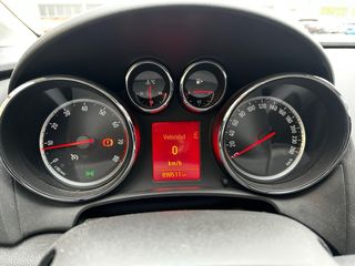 Opel Astra 2014