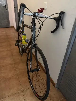 Bicicleta de carretera Felt zc