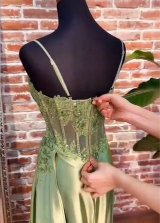 Vestido verde para evento especial