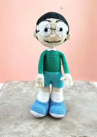 Muñeco personalizado a crochet