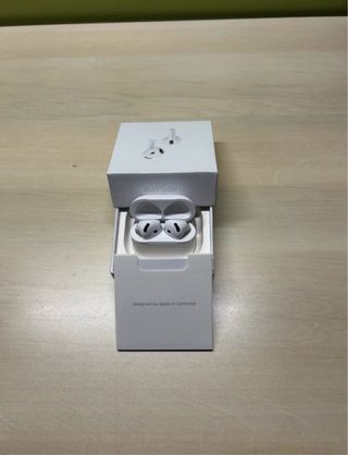 AirPods 4 Blancos