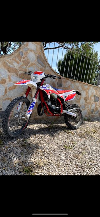 Beta RR 50 Enduro Racing 2019, en muy buen estado.