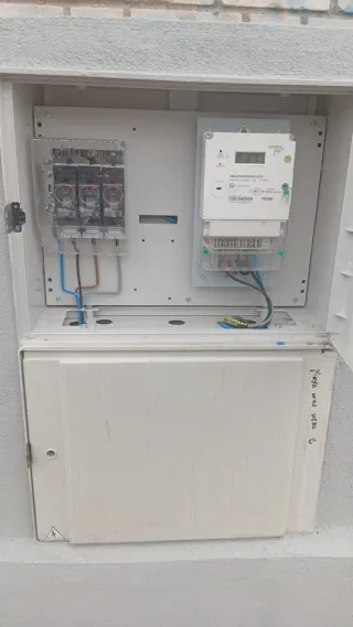 Instalador electricista autorizado