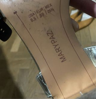 Sandalias de tacón plateadas doradas