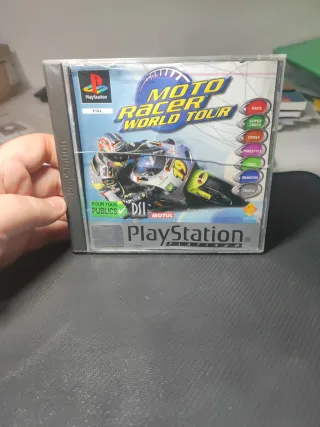 Moto Racer World Tour PS1 Platinum