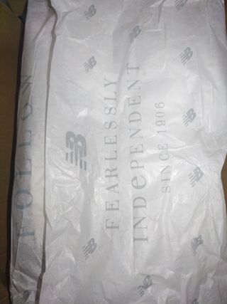 Zapatillas New Balance 327 Beige/Blanco