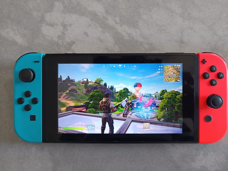 Nintendo Switch 1 Como nueva + Accesorios afbeelding 2