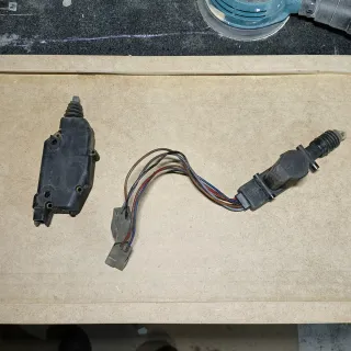 Motores de Cierre Centralizado Opel Kadett