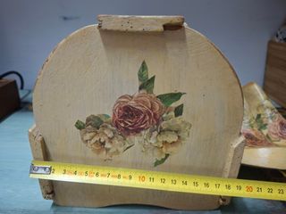 2 Hormas de zapatero + caja decorada