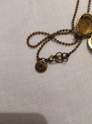 Collar antiguo dorado