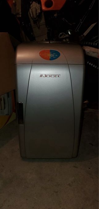 Nevera portátil enchufable