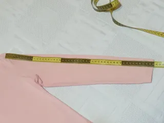 Jersey básico cuello cisne rosa