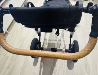 Carrito de bebé azul y gris