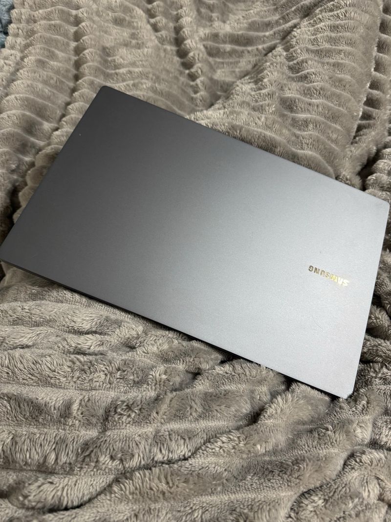 Portátil Samsung Galaxy Book 4 Gris/Plata afbeelding 3