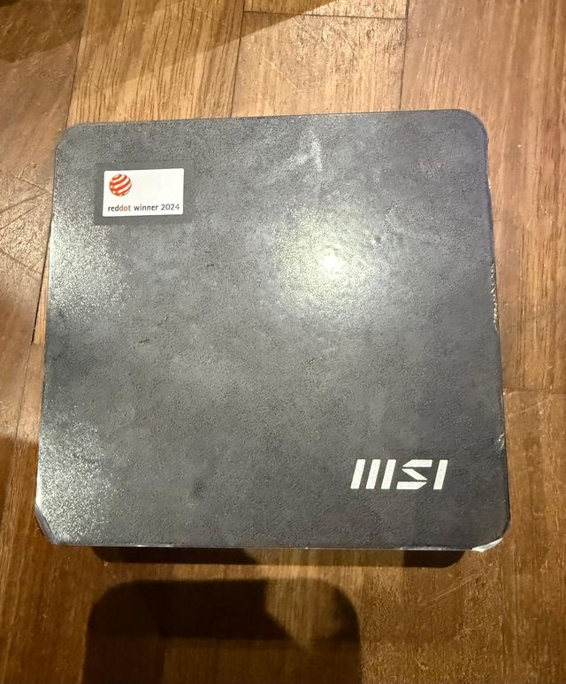 Mini PC MSI Intel Core Ultra 5 16GB DDR5 SSD 512