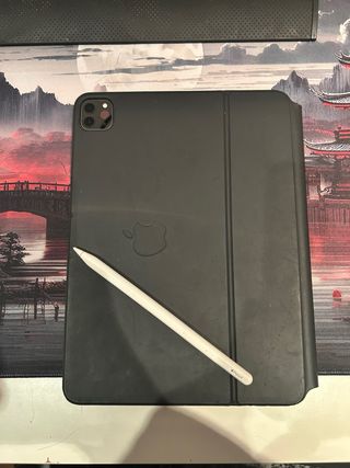 iPad Pro 11 2ª Gen + Funda Teclado + Pencil