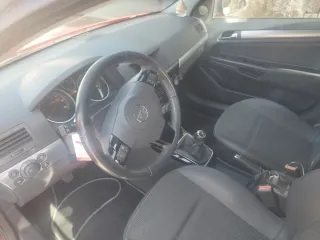 Opel Astra 2009